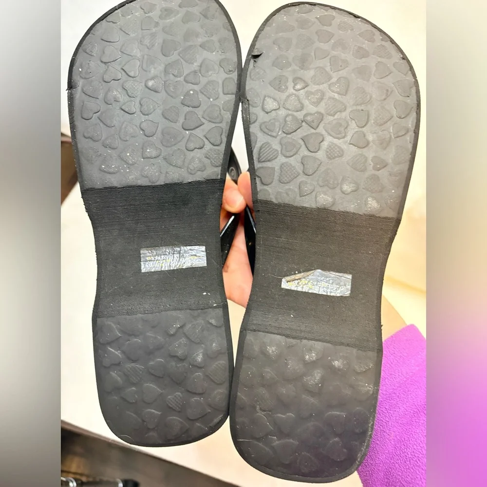 Brighton wedge Flip-Flops with Heart Detail size 8 - Picture 5 of 5